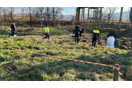 FOTO - Un ieșean a murit înghețat într-o groapă plină cu apă, la Holboca