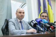 Corupție la AEP: Președintele Buică și-a angajat cumnata pe post de consilier