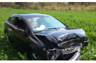 Cea mai năstruşnică afacere: să vinzi o rablă abandonată pe câmp