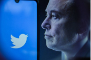 200 de concedieri la Twitter