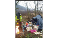 Cum a trăit un bărbat într-o pădure. Nu știa să folosească nici lingura, nici furculița