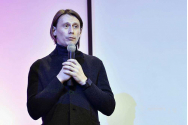 Iași: Marius Manole revine după 25 de ani pe o scenă din orașul natal, în comedia ''Prenumele''