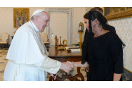 Președinta Ungariei îi cere Papei Francisc să iniţieze un dialog pentru pace în Ucraina