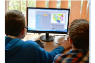  Un singur student ieșean a primit bani pentru a-și achiziționa calculator