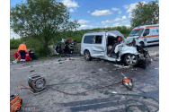   Carnagiu la Neamț. Trei persoane au murit într-un accident rutier
