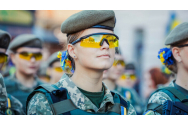 ”Amazoanele” din armata ucraineană antrenate să ucidă invadatorii ruși chiar și cu un creion.