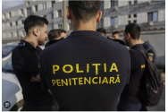 Poliţiştii de penitenciare protestează în faţa Reprezentanţei Comisiei Europene în România