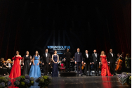 Trei soliști ieșeni în finala unui important concurs de canto. Eleva Noemi Onucu a triumfat din nou!