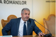 Florin Pușcașu (AUR) cere Guvernului să coreleze veniturilor românilor cu un coș minim de consum pentru un trai decent