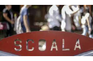 Începe Evaluarea Națională. Elevii susţin proba scrisă la Limba şi literatura română