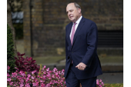 Ministrul britanic al Apărării, Ben Wallace, va părăsi guvernul la următoarea remaniere. Anunţul vine după ce l-a criticat pe Zelenski la summitul NATO