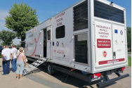 IRO Iași a pregătit o nouă caravană pentru screeningul cancerului de sân
