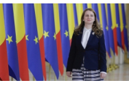 România educată e de groază: Mii de profesori nu au studii necesare, iar elevii merg la WC în spații neconforme