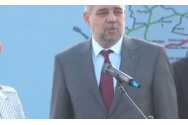 Ciolacu a dus scandalul cash-ului și la Congresul romilor: E cineva de aici care nu are cash la el