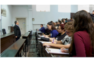 Criterii discriminatorii pentru bursele sociale studențești
