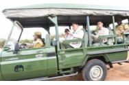 Turism de lux pe banii românilor: Klaus și Carmen Iohannis s-au dus în safari