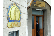 Un funcționar care prăbușea dosarele DNA, reținut: Divulga cererile anchetatorilor în dosare de corupție cu imobile