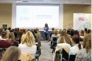 Sute de dieteticieni, psihologi şi kinetoterapeuţi, din ţară şi din străinătate, se adună la Iași