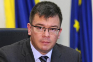 Mihai Răzvan Ungureanu îi pune la zid pe politicienii români: ‘Calitatea intelectuală a multora lasă de dorit. Multe dintre figurile publice au biografii intelectuale relativ precare, subțiri, dar asta este democrația!’