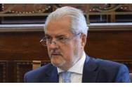 Acuzat de fals, Adrian Năstase își retrage tablourile de la Muzeul Național de Artă