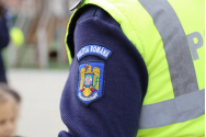 Condamnare, după ce a ameninţat poliţiştii că-i va călca cu maşina