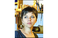 „Sunt pasionată de artă, obiecte vechi, cărți și monumente. Universul meu e definit de toate acestea”
