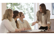 Femeile încep să domine peisajul managerial autohton