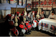 Șezătorile, un legământ al comunității