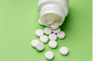 O călătorie prin istoria aspirinei. De la scoarța de salcie la medicamentul universal