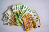 Datoria României a crescut cu peste 50 la sută din PIB