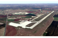 Proiect uriaș pentru baza aeriană NATO - Încep lucrările la noua pistă de decolare-aterizare de la Kogălniceanu, prima construită în ultimii 30 de ani