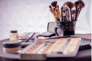 Anca Murgoci:Cât costă un pachet de make-up pentru mort - de la fond de ten, la coafat, vopsit rădăcini și unghii