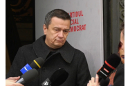 Grindeanu crede că Ciucă i-a suflat lui Bolojan cine sunt funcționarii care trebuie demiși: Dacă taie frunză la câini, să plece