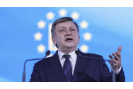 Crin Antonescu, atac la Victor Ponta: „Călin Georgescu este incomparabil un om mai serios decât el”