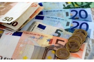 Euro a scăzut la minimul ultimei luni și jumătate