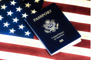 SUA confirmă că ridicarea vizelor pentru români se amână - Se reanalizează includerea României în Visa Waiver