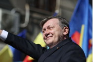 Toate au un început! Antonescu: 'În atâția ani de politică, nimeni nu m-a făcut prost, până la Elena Lasconi'