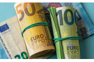 Euro s-a oprit la 5,05 lei