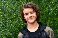 Actorul din Stranger Things nu are dinții frontali. Boala care l-a distrus