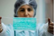 Scumpirea măştilor medicale, anchetată de Consiliul Concurenţei. Companiile riscă amenzi