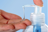 Votca NU vă salvează de coronavirus! Mesaj interesant în plină epidemie