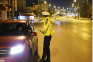 Septuagenarul Adrian s-a luat la trântă cu Poliţia!