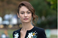 Actriţa Olga Kurylenko, infectată cu noul coronavirus