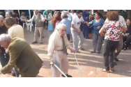 Când pot face cumpărături persoanele peste 65 ani care lucrează în intervalul 11-13