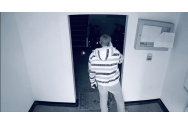 Un sucevean a băut dezinfectant furat din casa scării