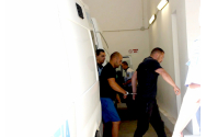 Un proxenet de minore vrea să scape de arestul la domiciliu