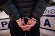 Doi suceveni au fost încătuşaţi sub acuzaţia de „schingiuirea animalelor”