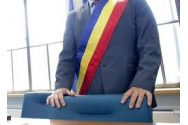 HALUCINANT Soluția unui primar pentru a scăpa de COVID: 'Băgăm viruşii în conducte şi îi gazăm'