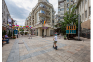 Festivalul cu umbrele Iasi colorează weekendul. Un nou decor pe strada Lăpușneanu.