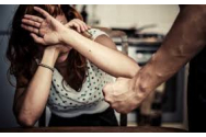 Italia: O femeie a sunat la 112 și a spus că vrea să comande o pizza, dar de fapt voia să fie salvată de soțul violent